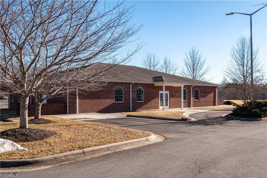 301 Eldon Parks Drive Property Photo 3