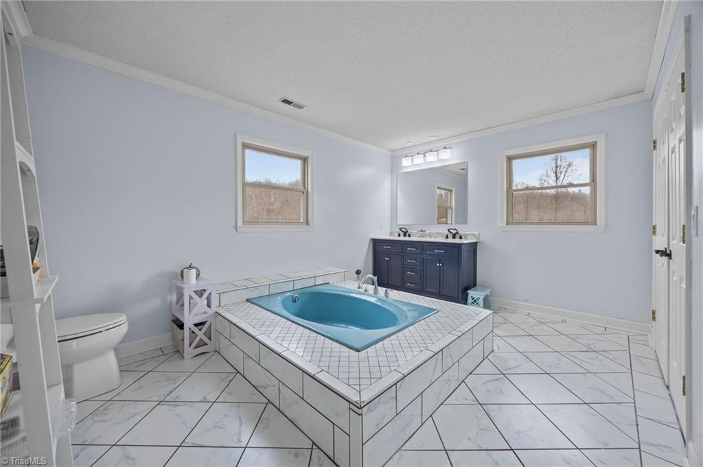 5709 Old Rural Hall Road Property Photo 33