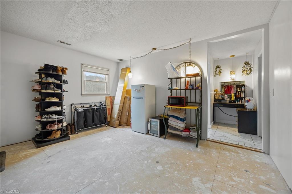 5709 Old Rural Hall Road Property Photo 35