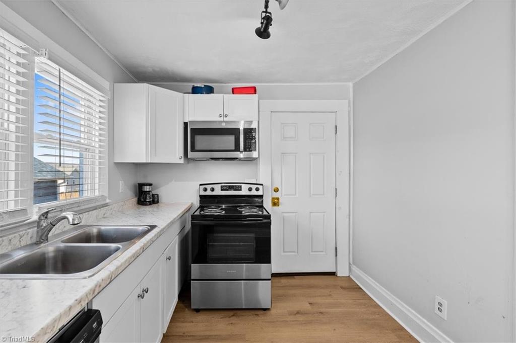 353 Austin Street Property Photo 15