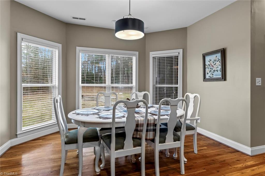 1096 Corner Road Property Photo 15