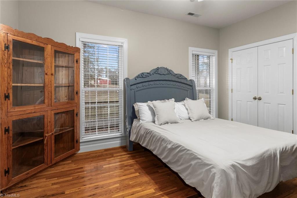 1096 Corner Road Property Photo 25