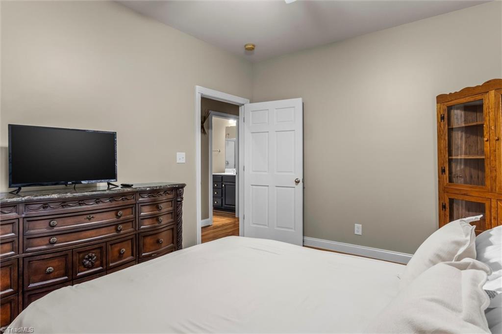 1096 Corner Road Property Photo 26