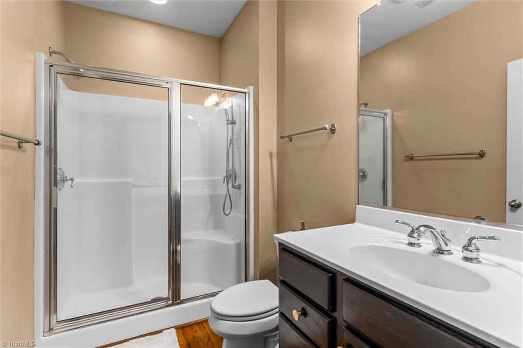 1096 Corner Road Property Photo 27