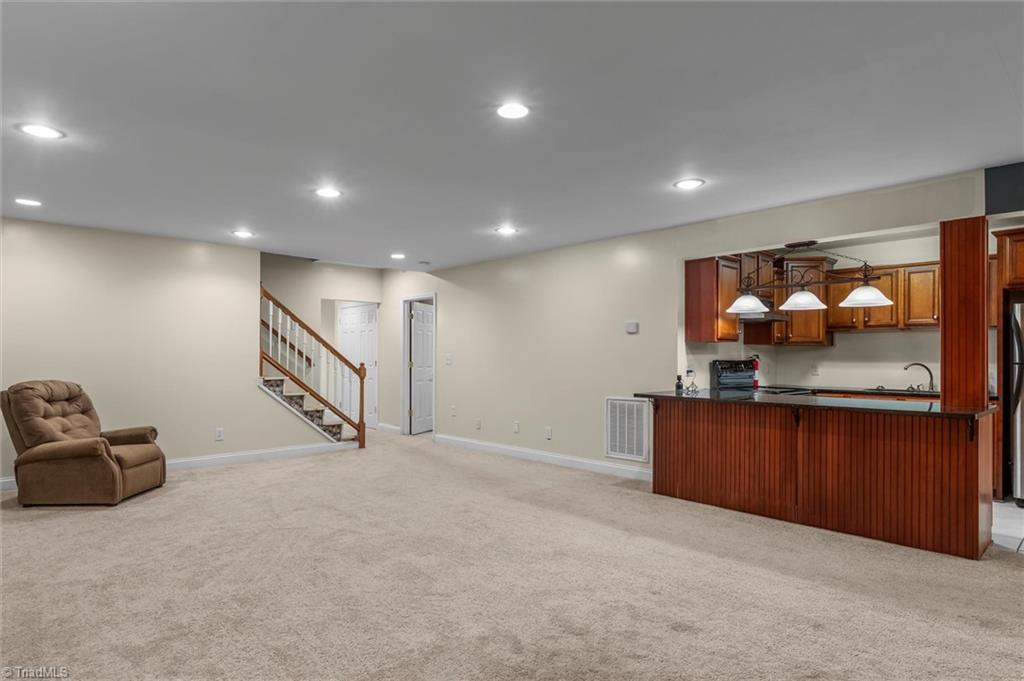1096 Corner Road Property Photo 34