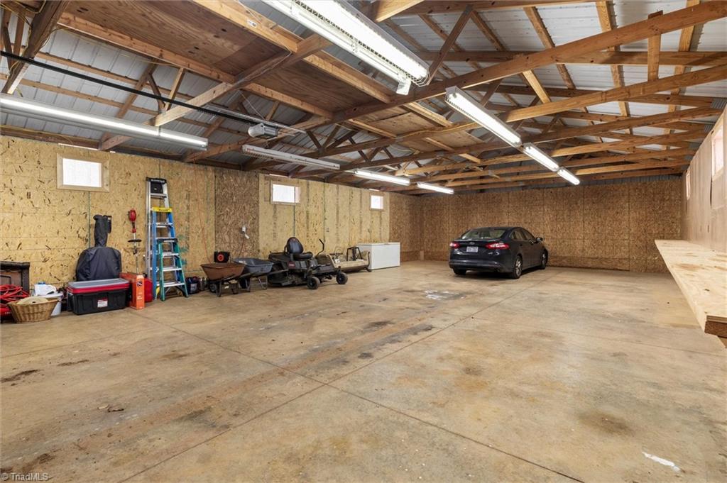 1096 Corner Road Property Photo 46