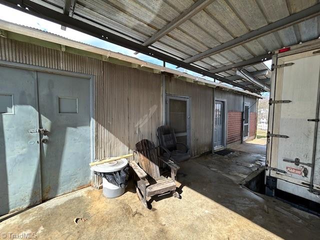 203 E 29th Street Property Photo 13