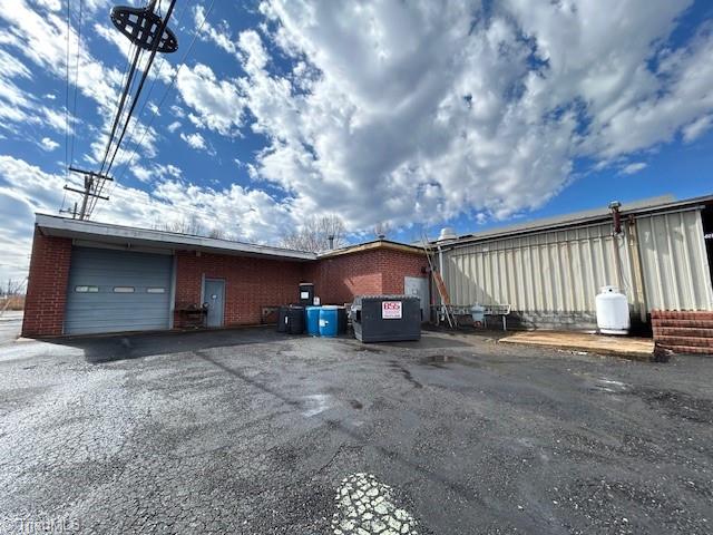 203 E 29th Street Property Photo 17