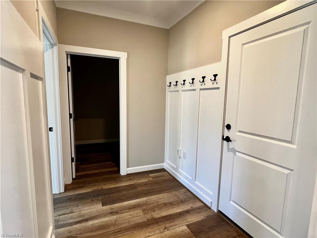 2142 Elizabeth Drive Property Photo 14