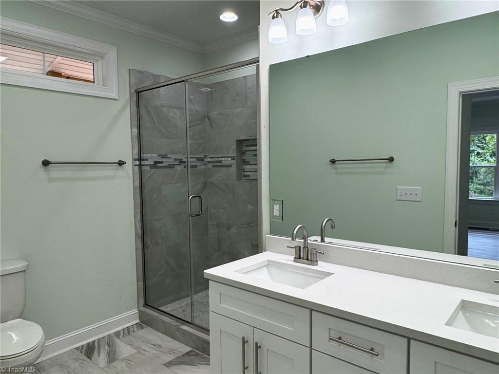 607 Kendall Street Property Photo 10