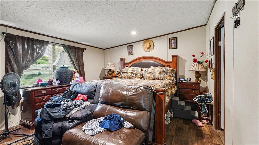 645 Avenue K Property Photo 10