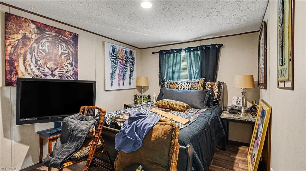 645 Avenue K Property Photo 12