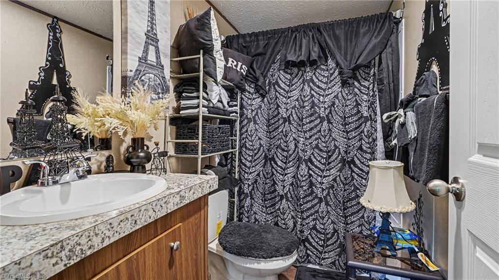 645 Avenue K Property Photo 14