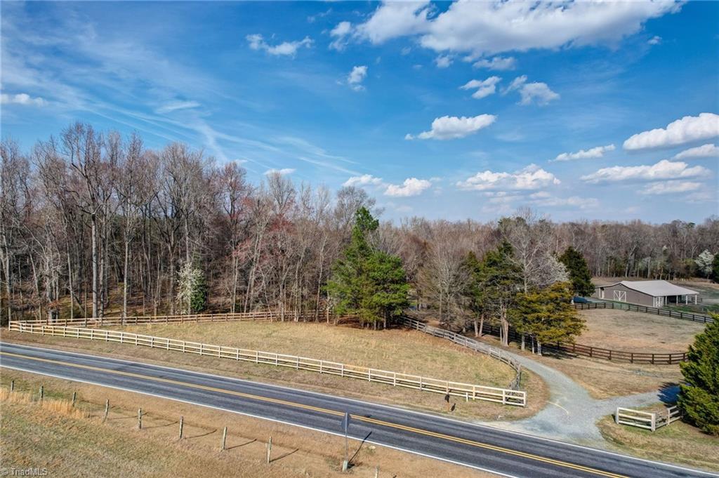 7217 Bulb Road Property Photo 5