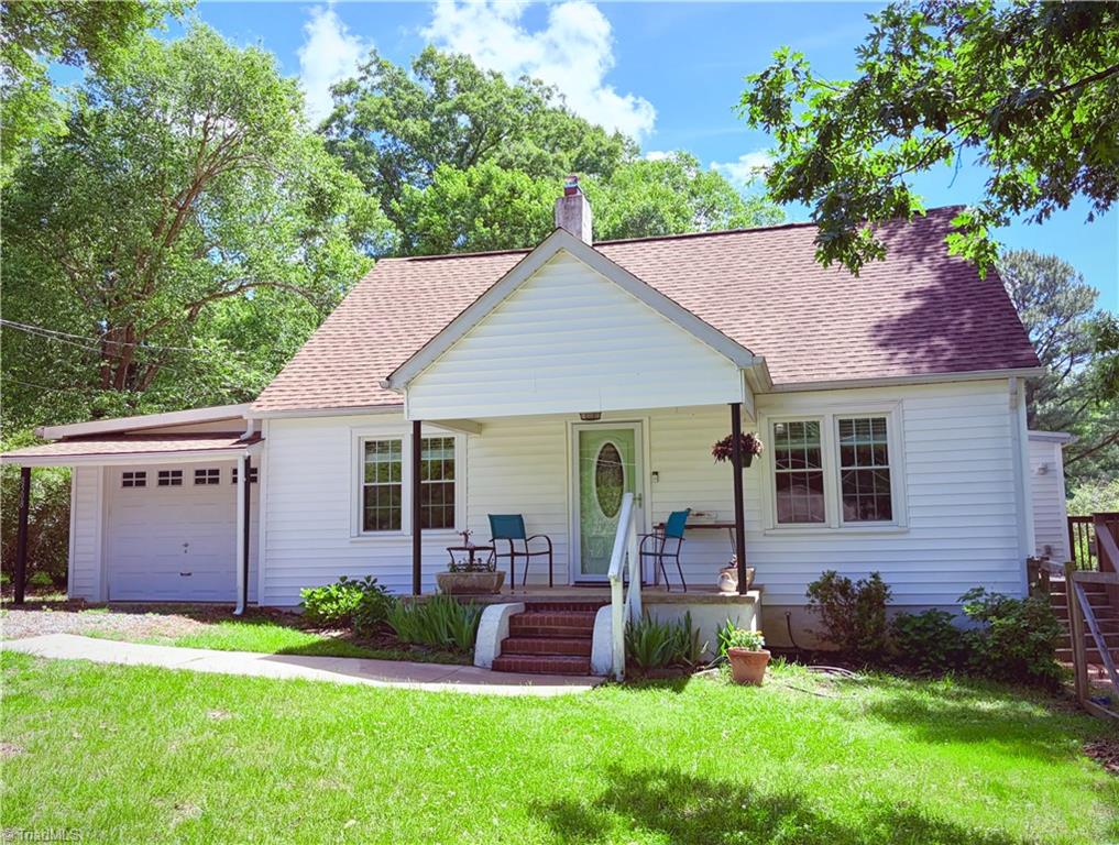 8508 Croft Drive Property Photo 1