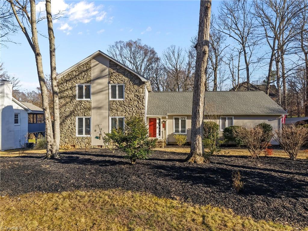 1202 Pebble Drive Property Photo 1
