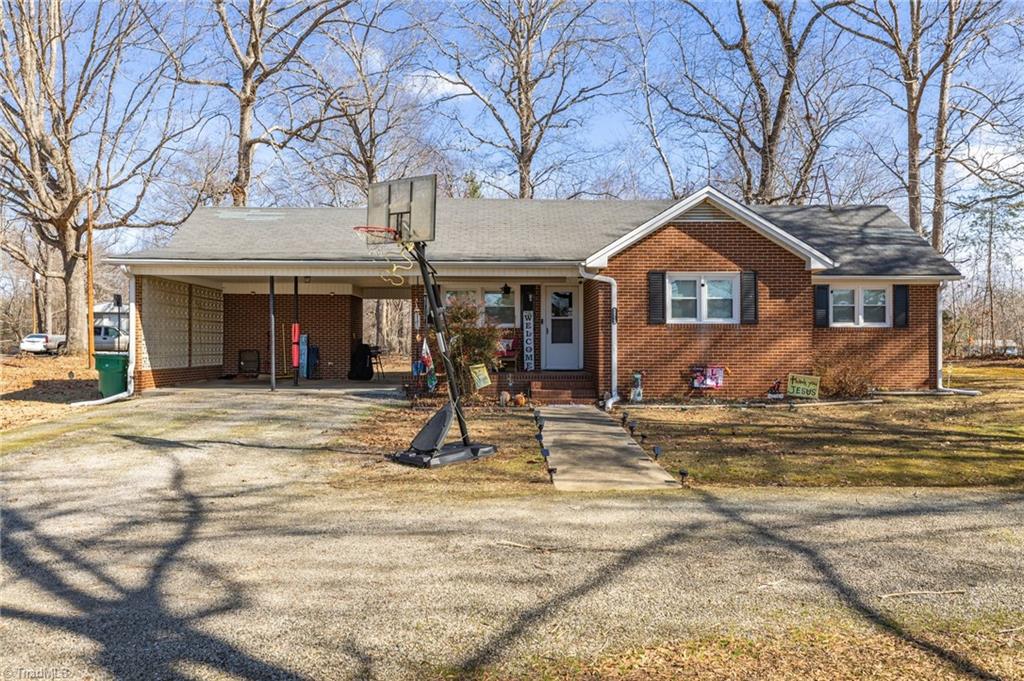 5513 Nc Highway 700 Property Photo 3