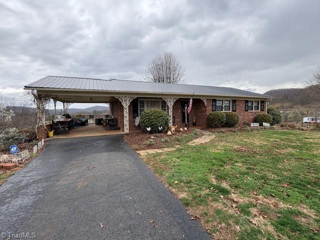 927 Shingle Gap Road Property Photo 1