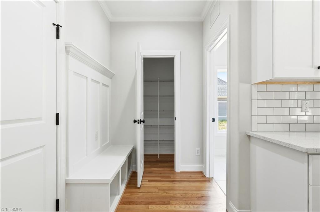 191 Cool Run Property Photo 23