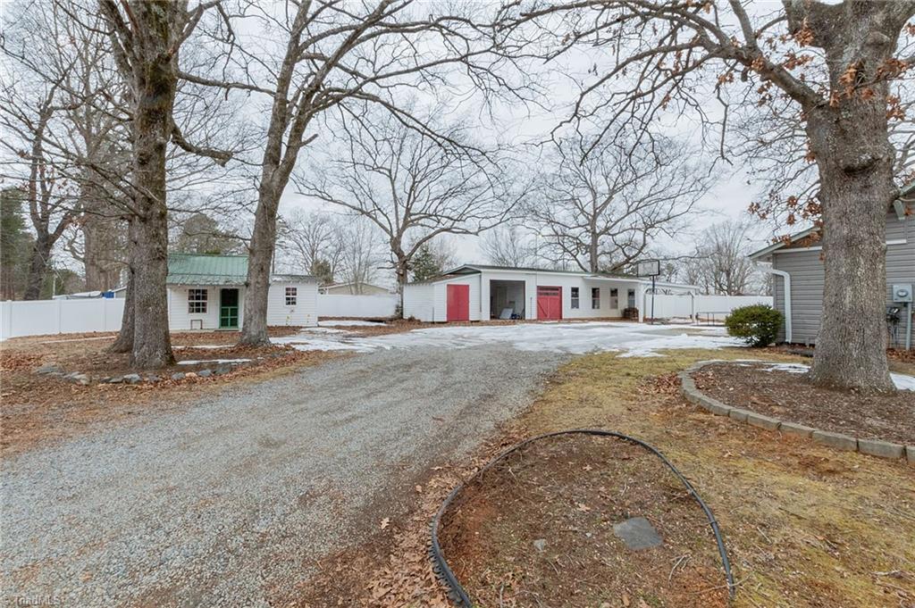 303 Bill Lohr Road Property Photo 6