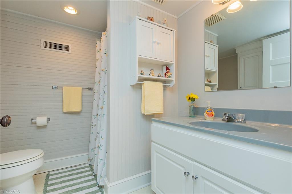 303 Bill Lohr Road Property Photo 37