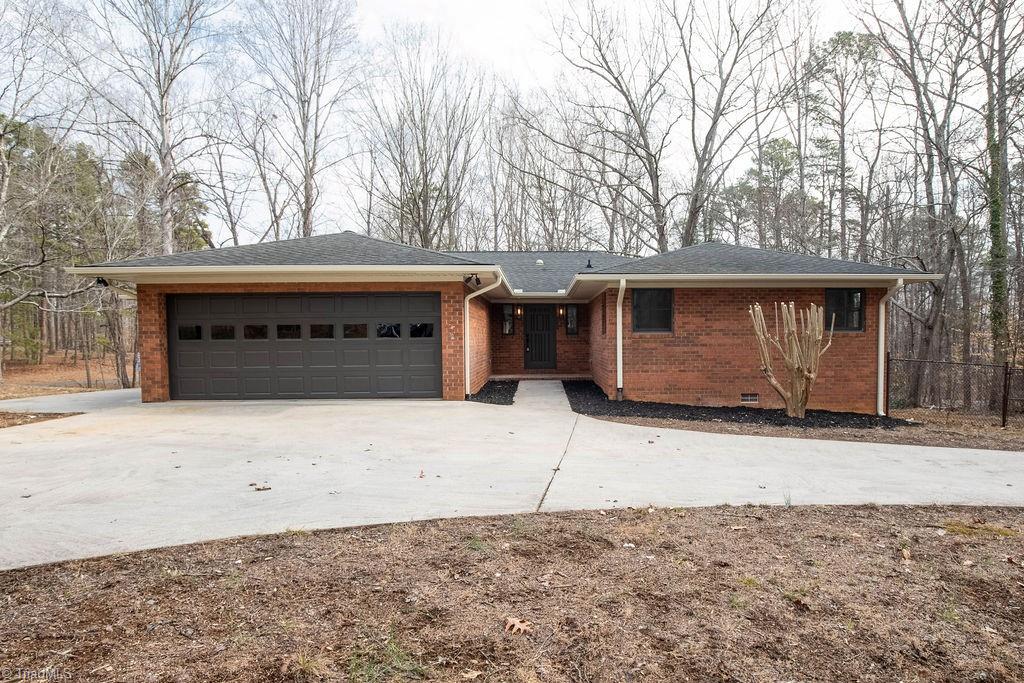 627 Beech Drive Property Photo 1