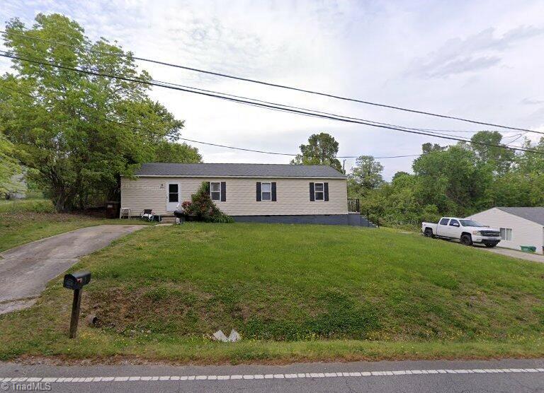 2715 Central Avenue Property Photo