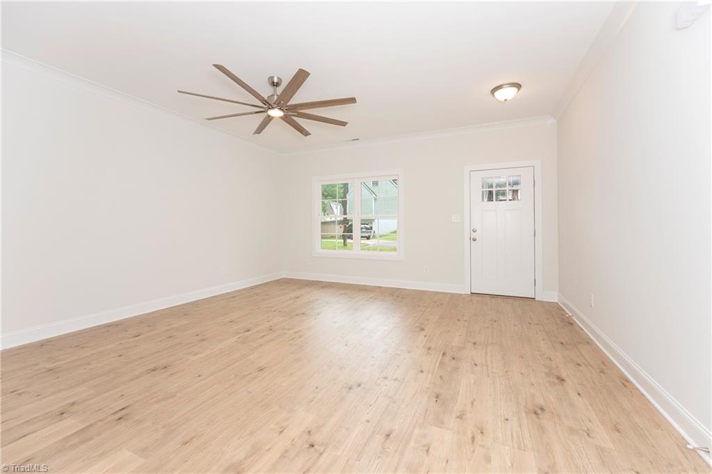 2901 Weisner Court Property Photo 10