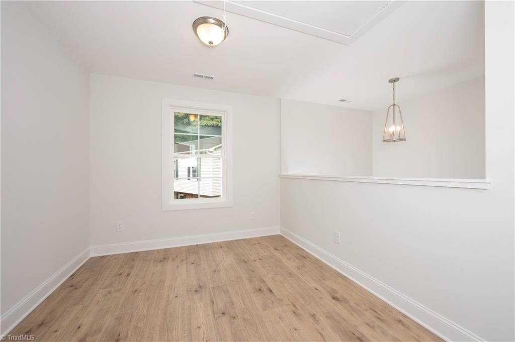 2901 Weisner Court Property Photo 31