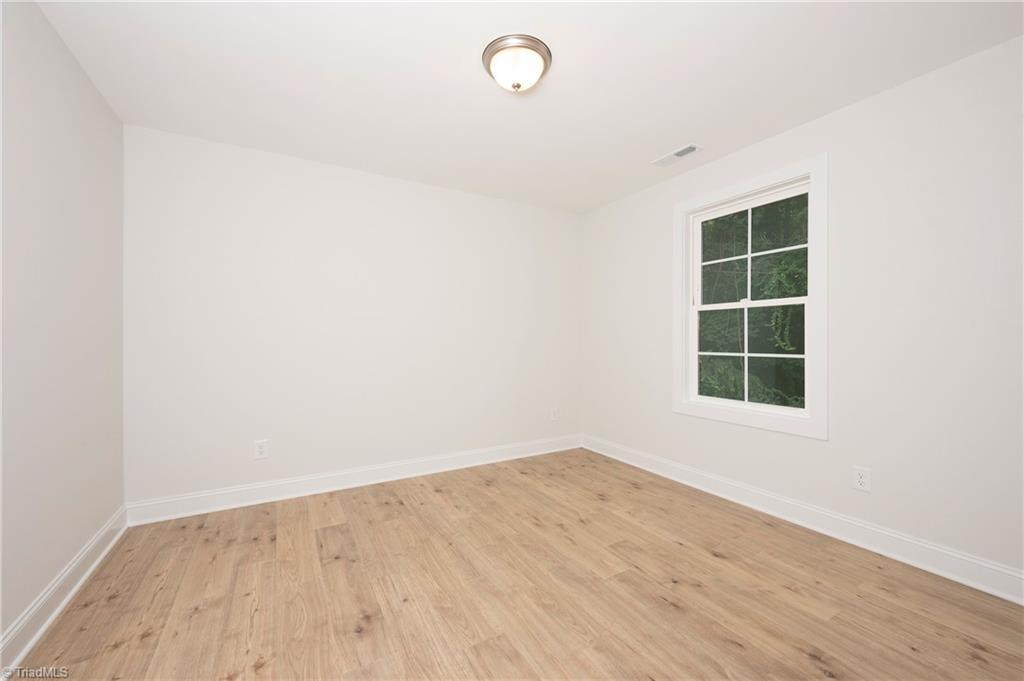 2901 Weisner Court Property Photo 37