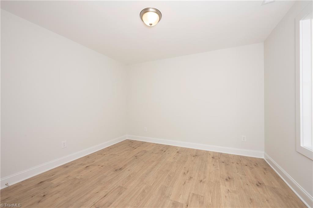 2901 Weisner Court Property Photo 38