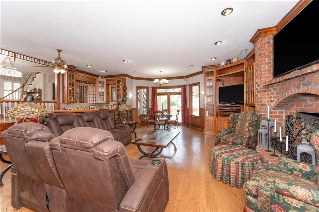 301 Virginia Drive Property Photo 17