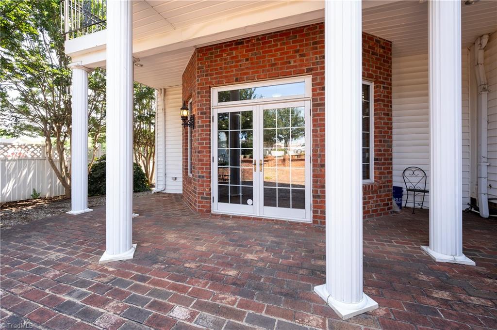 301 Virginia Drive Property Photo 42