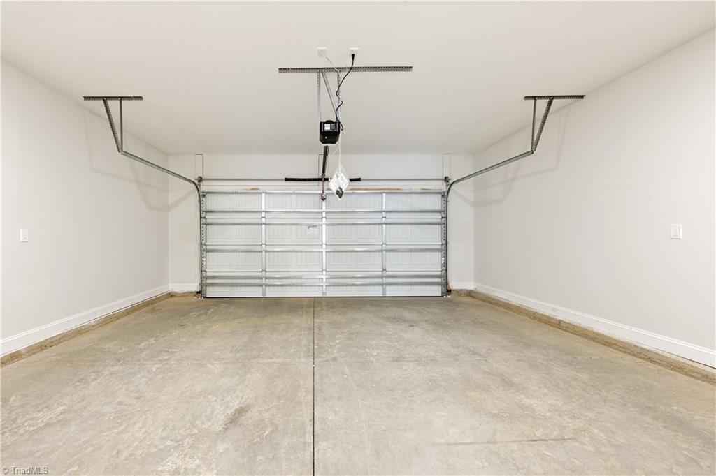 1994 Meadowview Drive Property Photo 33