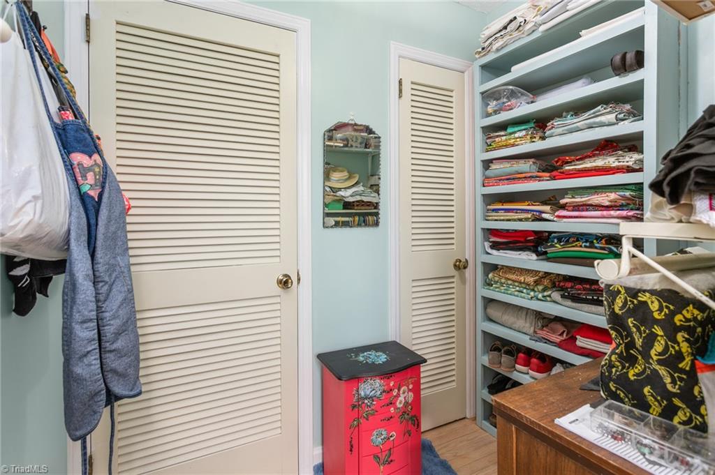 943 Maurine Drive Property Photo 17