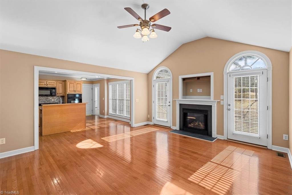 4528 Springbrook Drive Property Photo 8