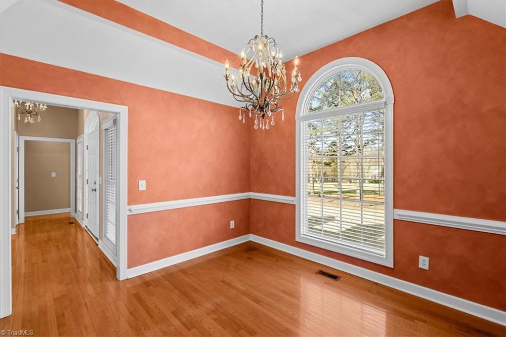 4528 Springbrook Drive Property Photo 15