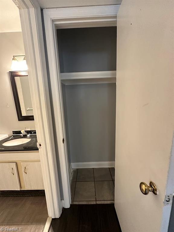 2810 Pelham Place Property Photo 4