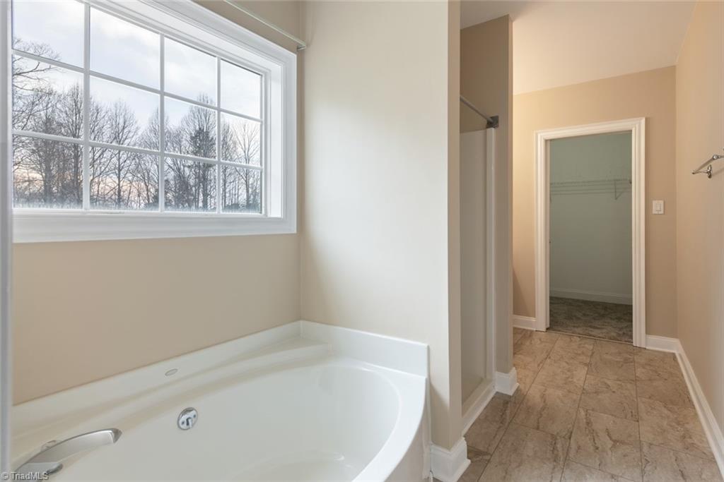 4872 Thom Road Property Photo 30