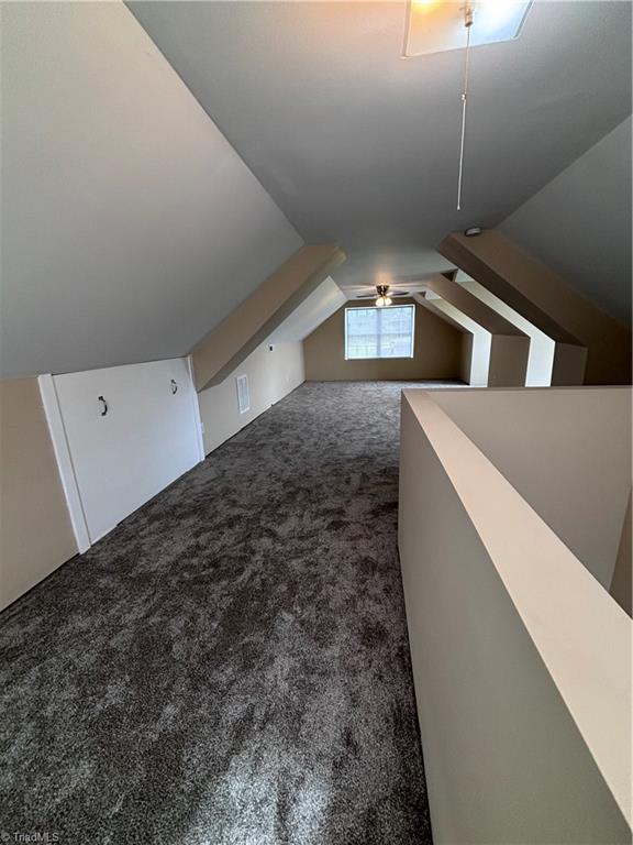 4872 Thom Road Property Photo 34