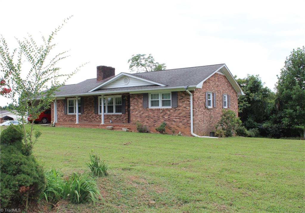 1662 Ralph Joyce Road Property Photo 1