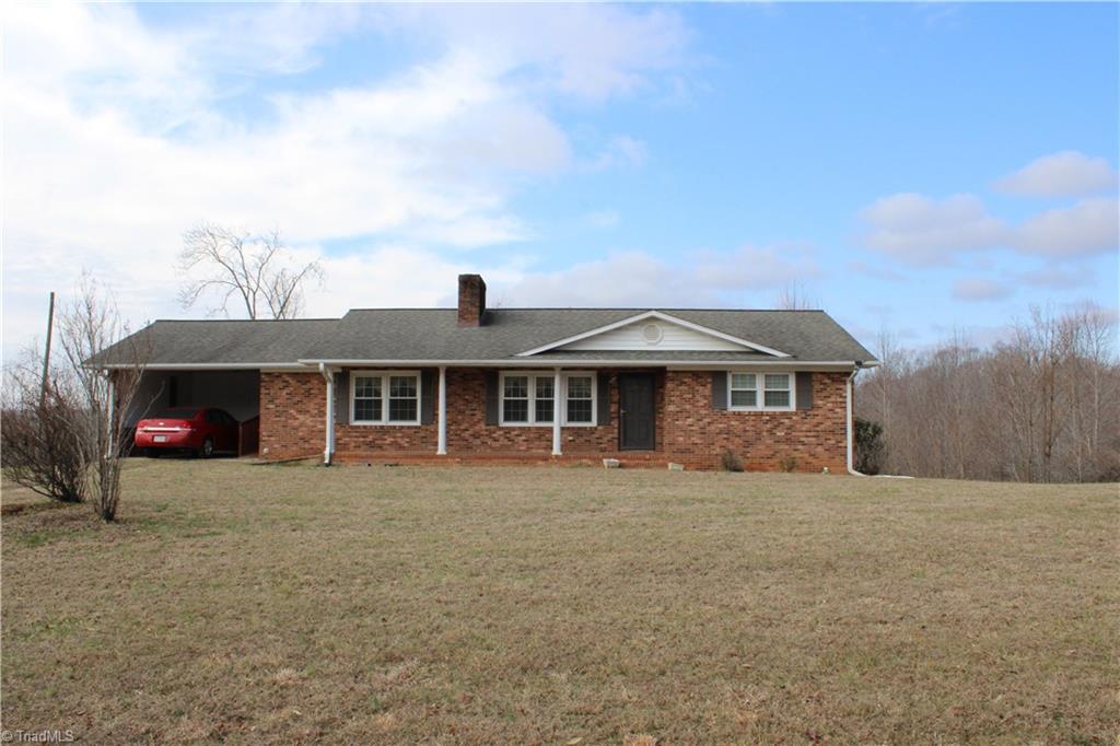1662 Ralph Joyce Road Property Photo 3