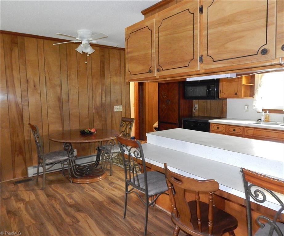 1662 Ralph Joyce Road Property Photo 9