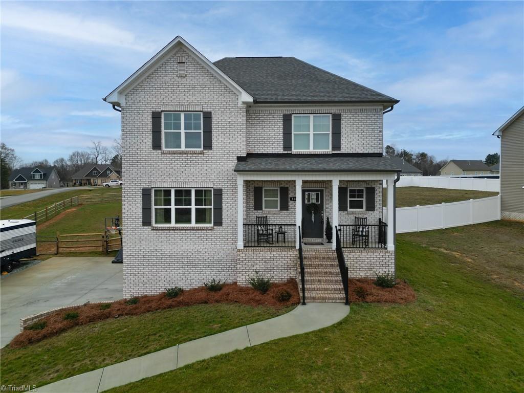360 Wynnfall Drive Property Photo 1