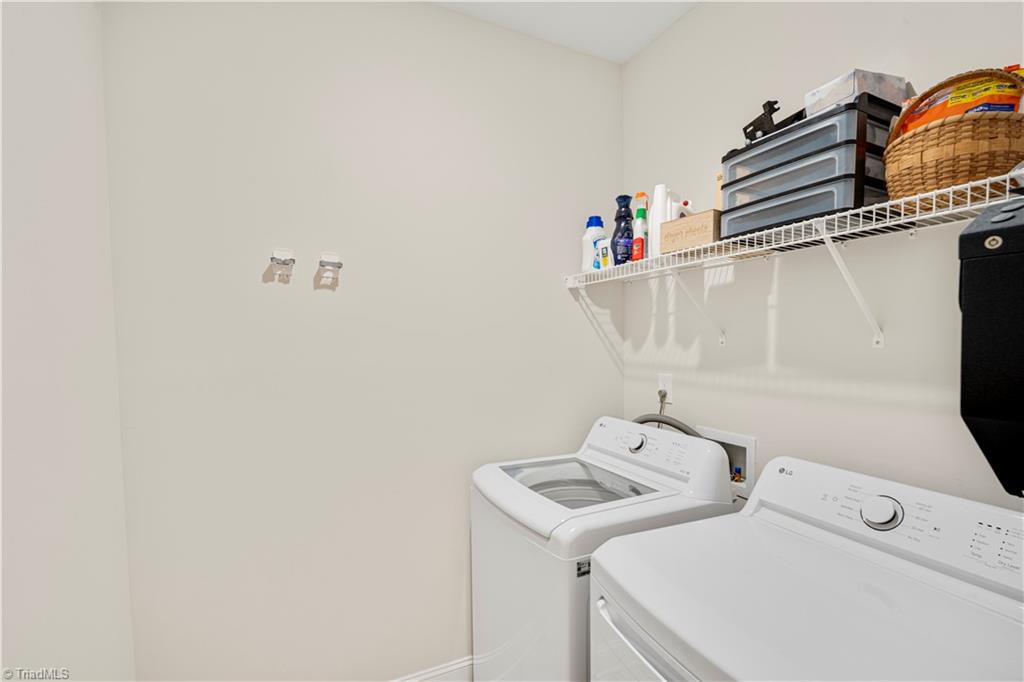 360 Wynnfall Drive Property Photo 34