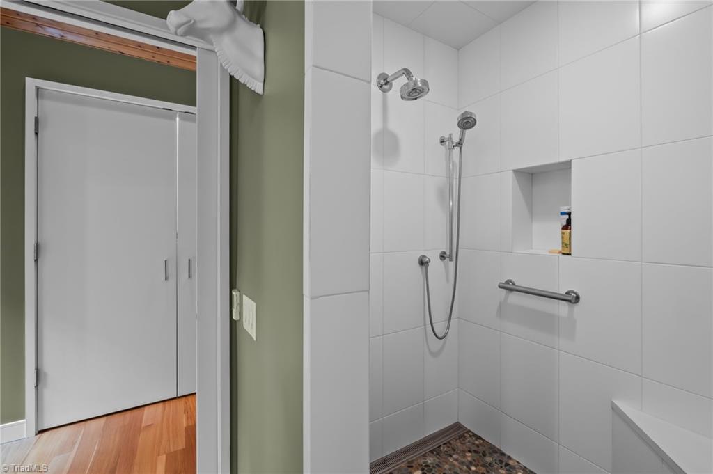 343 Lakewood Pointe Drive Property Photo 25