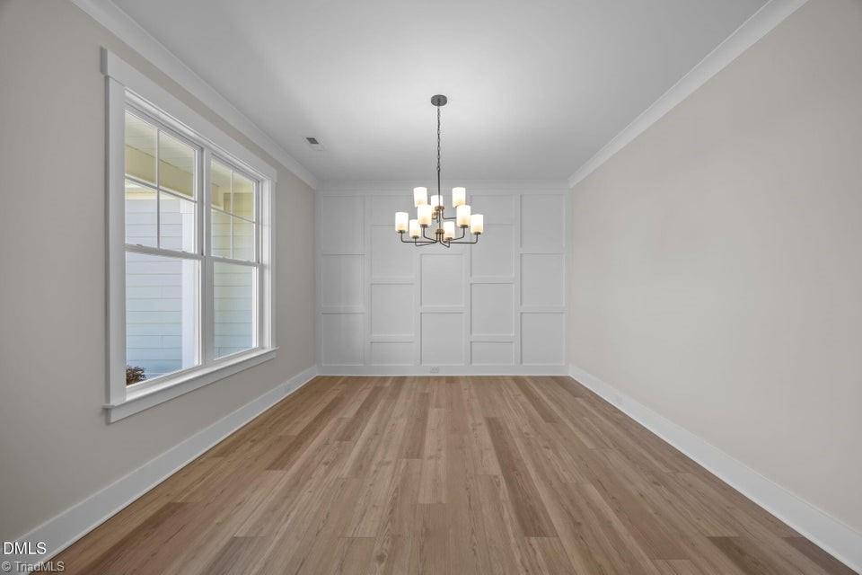 1130 Brookfield Drive Property Photo 3