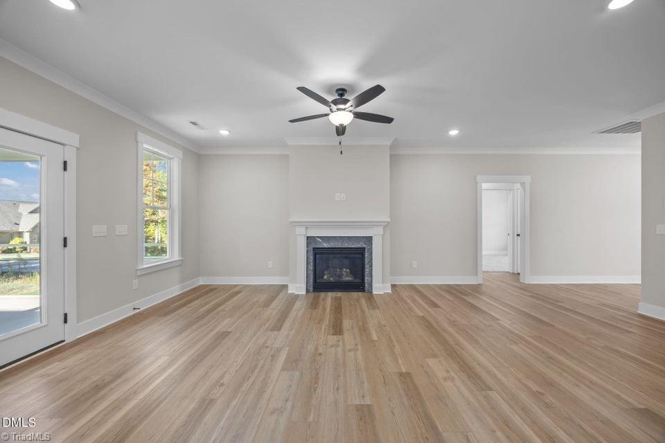 1130 Brookfield Drive Property Photo 5