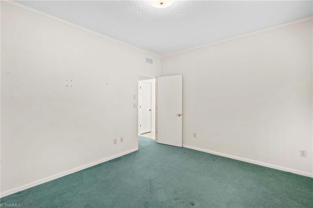 411 Wildwood Drive Property Photo 35