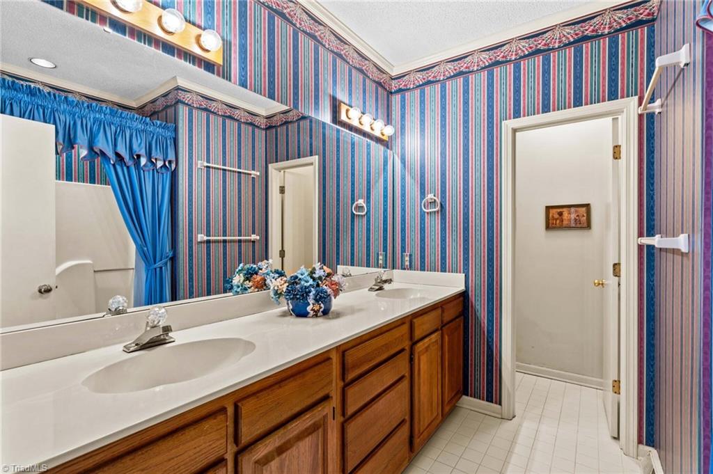411 Wildwood Drive Property Photo 36